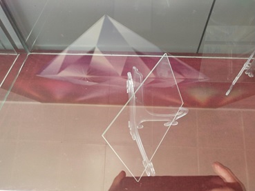 汽车液晶显示屏